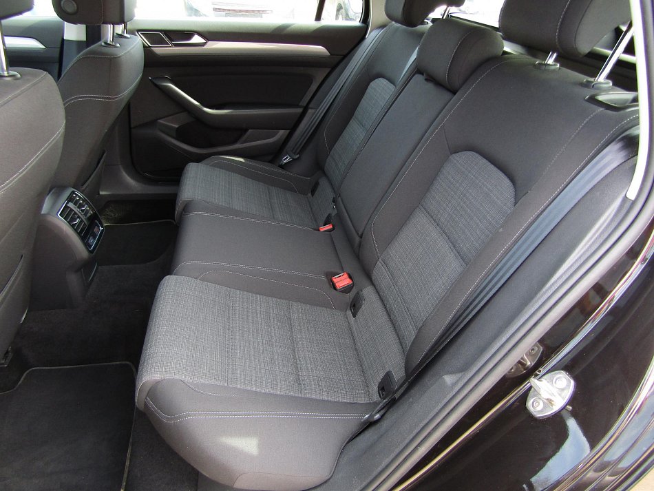 Volkswagen Passat 2.0TDi 