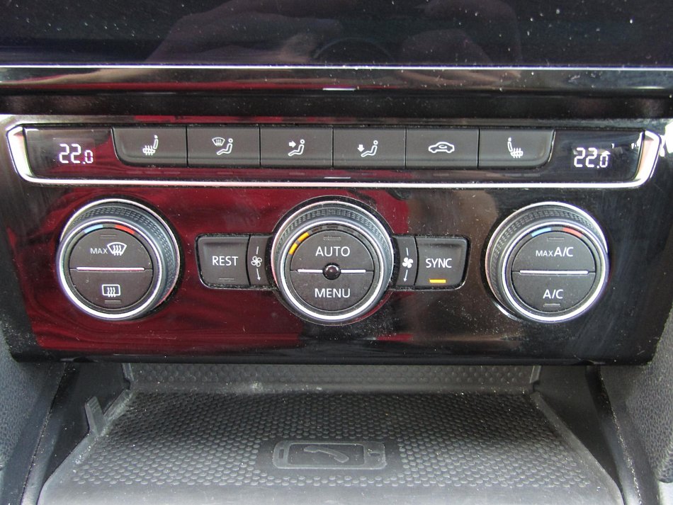 Volkswagen Passat 2.0TDi 