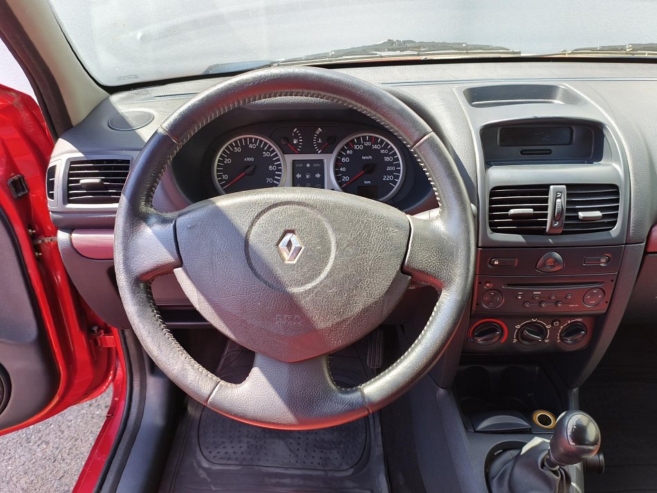 Renault Clio 1.2 16V 