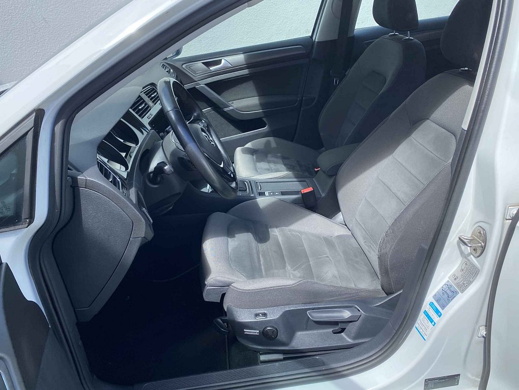 Volkswagen Golf 1.6 TDi Comfortline
