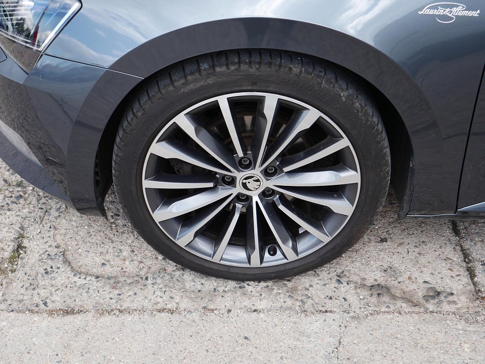 Škoda Superb III 2.0 TDi L&K