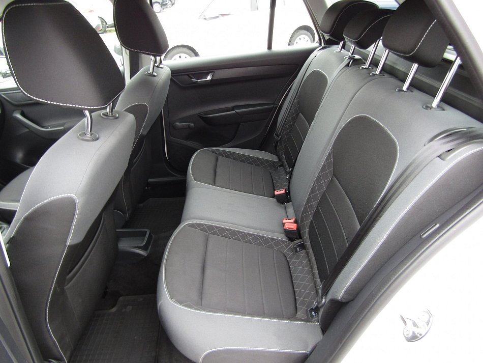 Škoda Fabia III 1.0i 