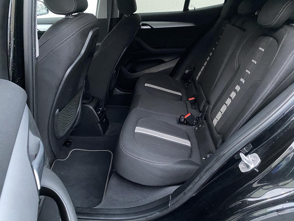 BMW X2 1.5T  sDrive18i