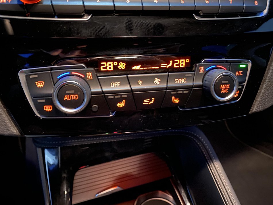 BMW X2 1.5T  sDrive18i