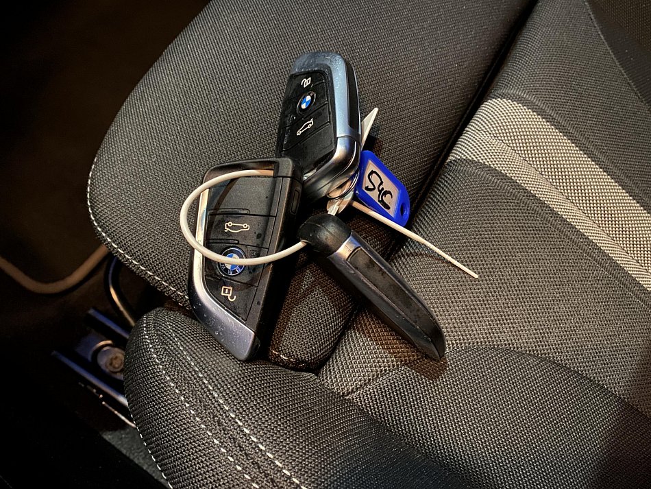 BMW X2 1.5T  sDrive18i