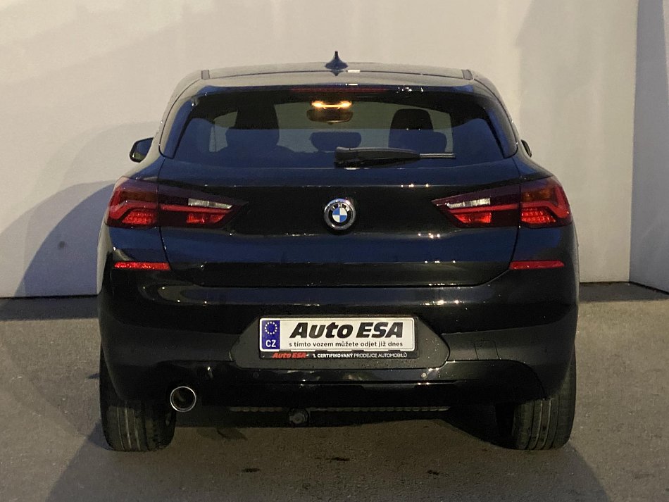 BMW X2 1.5T  sDrive18i