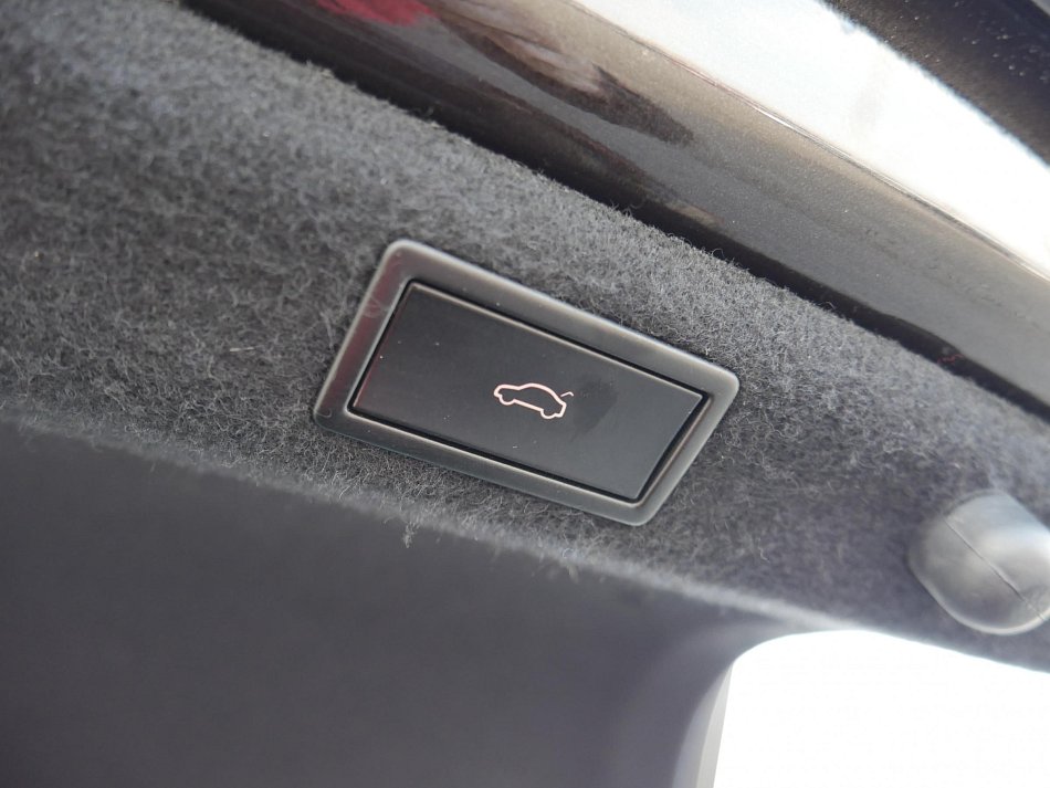 Škoda Superb III 2.0 TDi Style