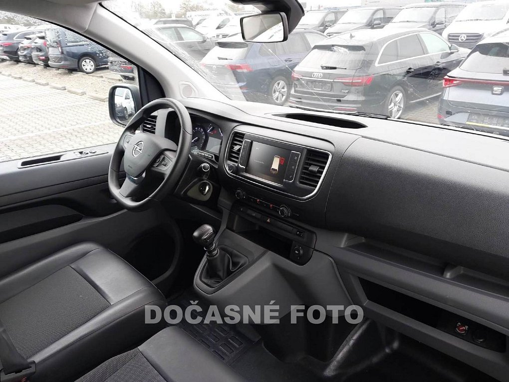 Opel Vivaro 1.5CDTi  L2 DÍLNA
