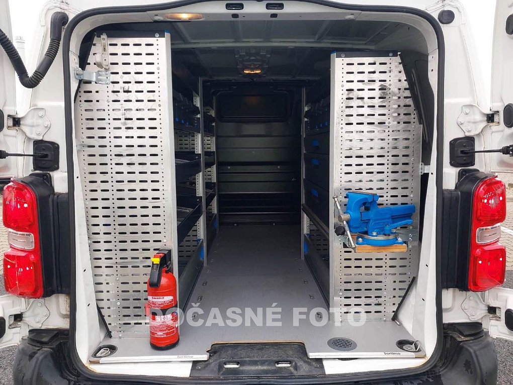 Opel Vivaro 1.5CDTi  L2 DÍLNA