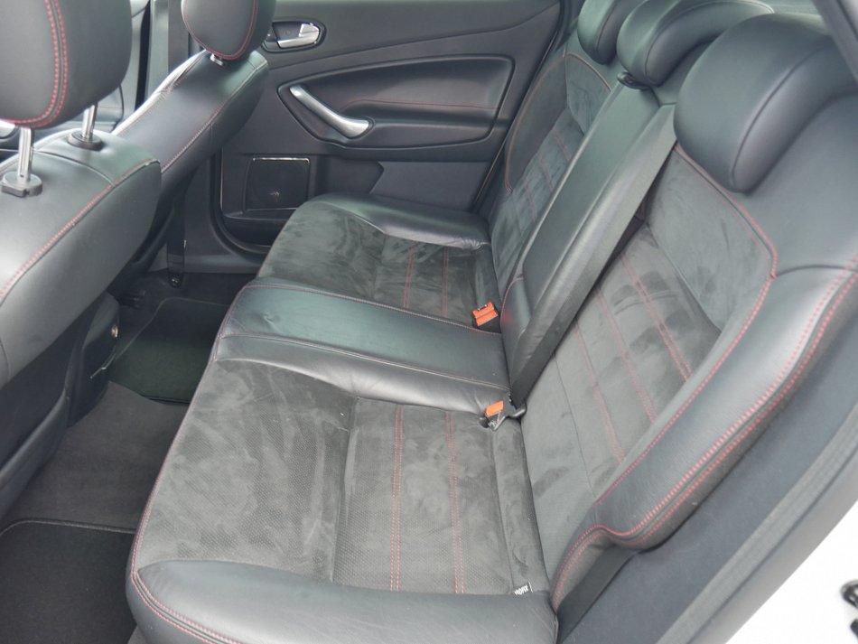Ford Mondeo 2.2TDCi 