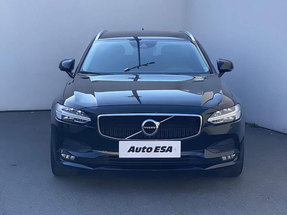 Volvo V90 2.0 D3 Momentum