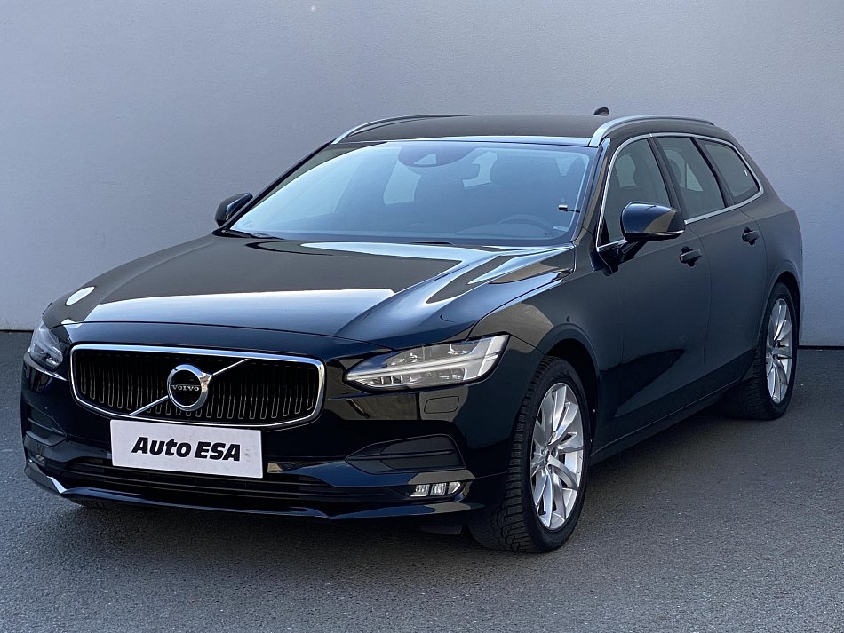 Volvo V90 2.0 D3 Momentum