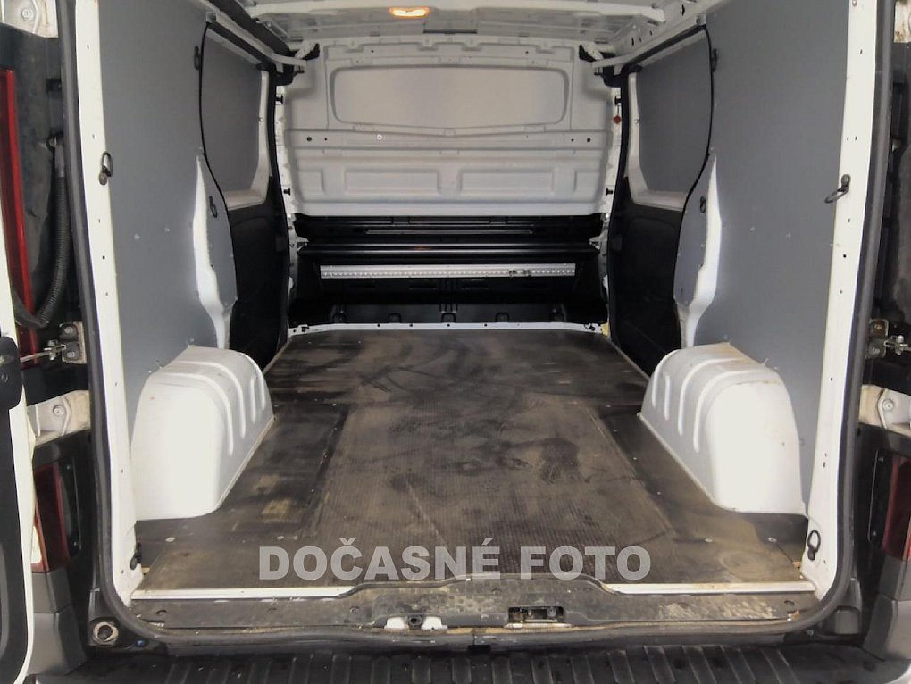 Renault Trafic 2.0dCi  L1H1