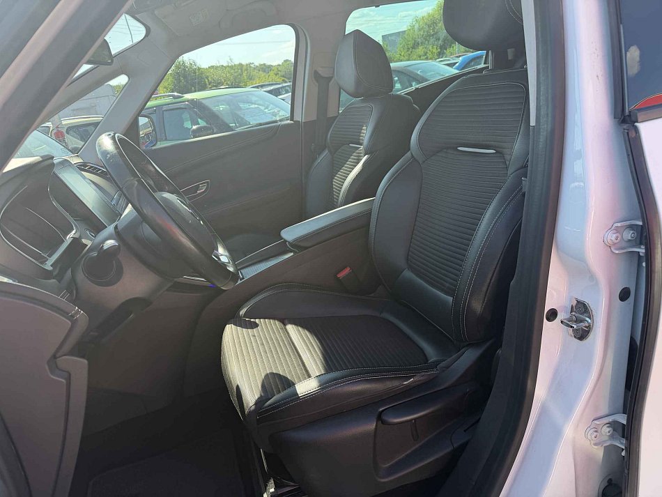 Renault Grand Scénic 1.2 TCe 