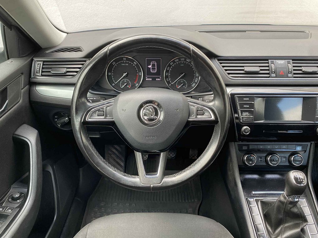 Škoda Superb III 2.0 TDi Active