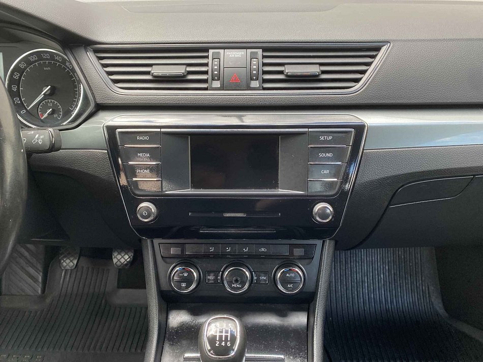 Škoda Superb III 2.0 TDi Active