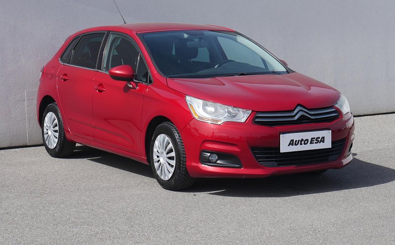 Citroën C4 1.4i 