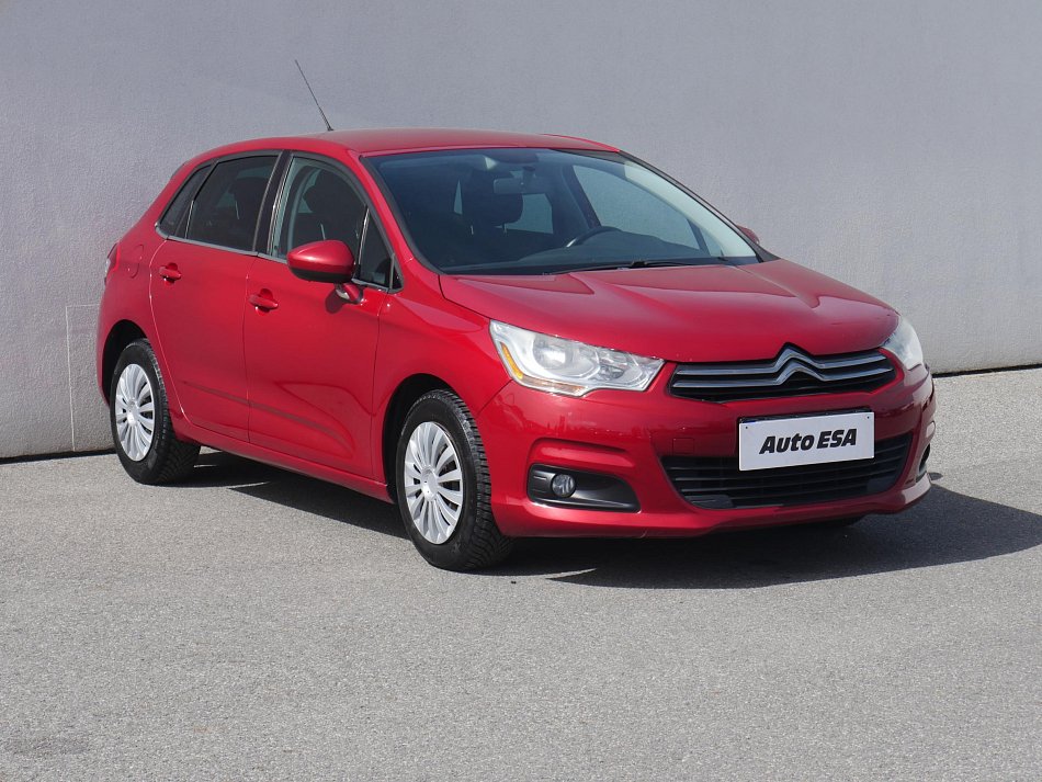 Citroën C4 1.4i 
