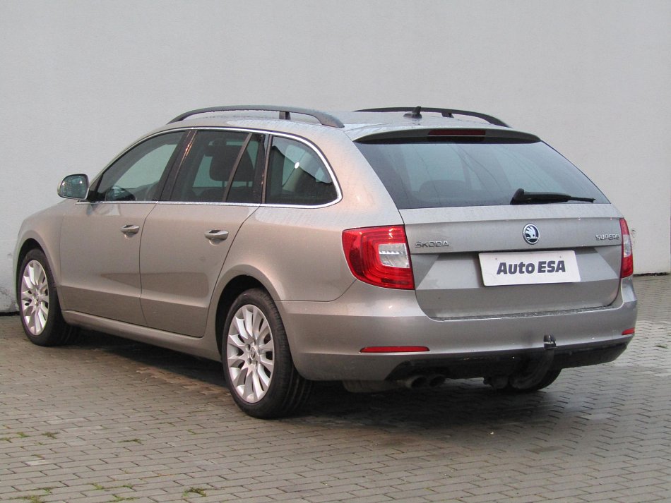 Škoda Superb II 2.0 TDi Ambition