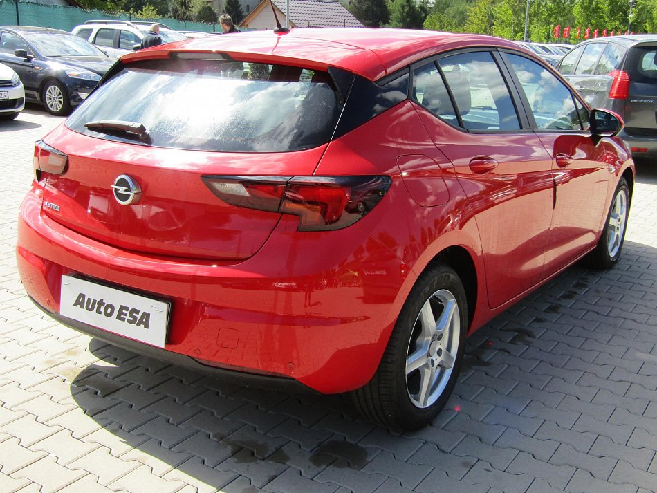 Opel Astra 1.5CDTi 