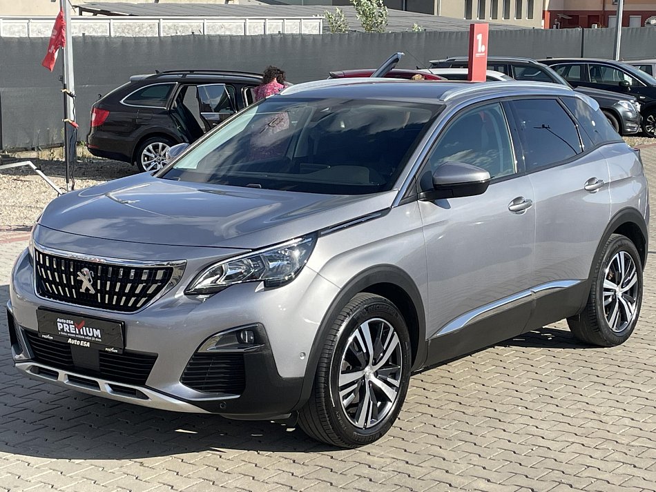 Peugeot 3008 1.2 PT Allure