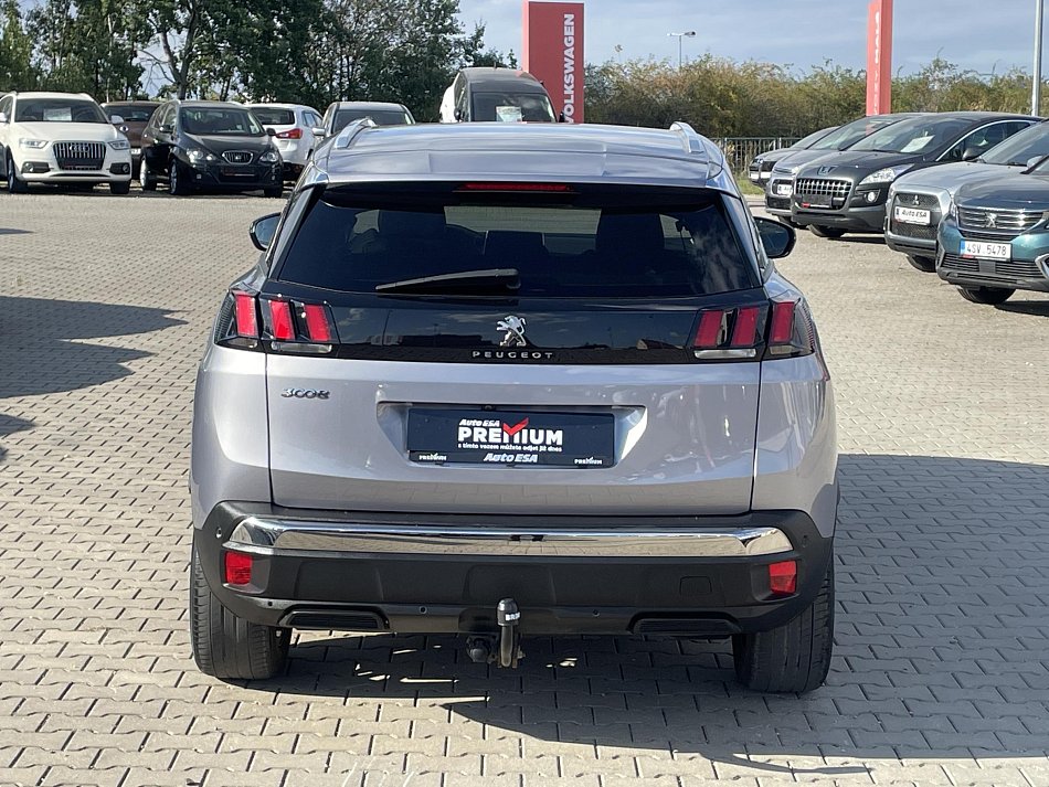 Peugeot 3008 1.2 PT Allure