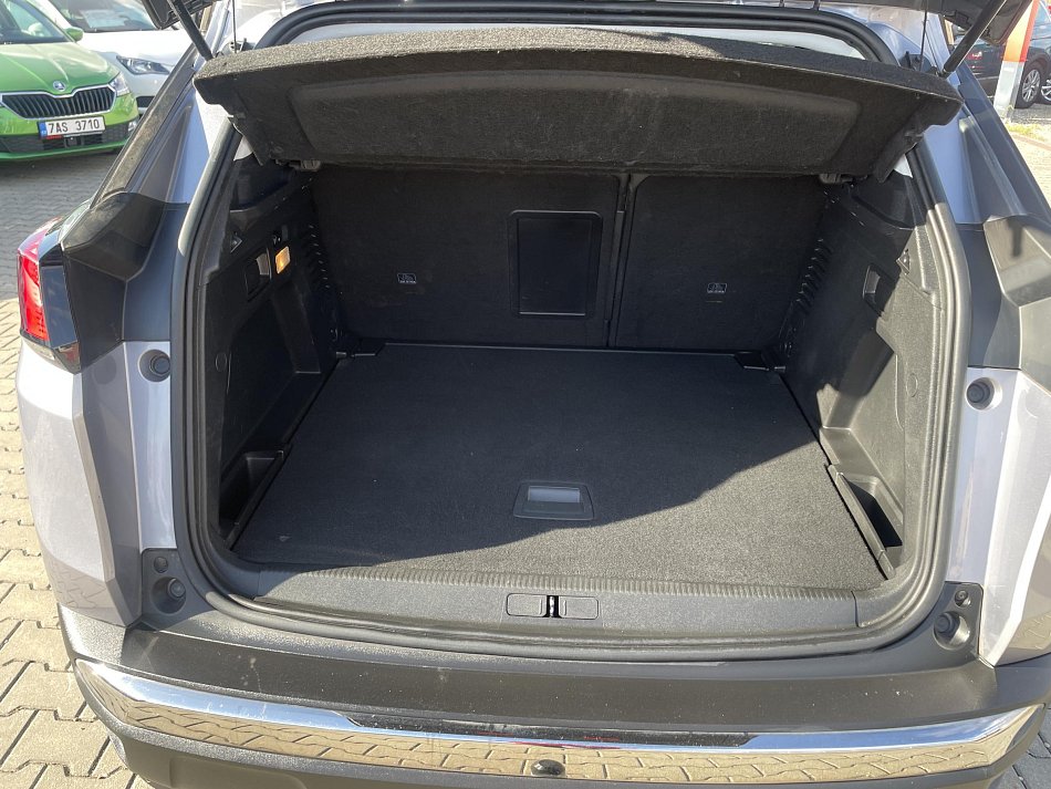 Peugeot 3008 1.2 PT Allure