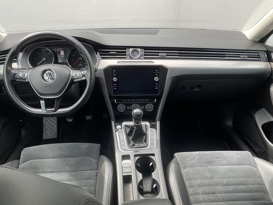 Volkswagen Passat 2.0 TDi Highline