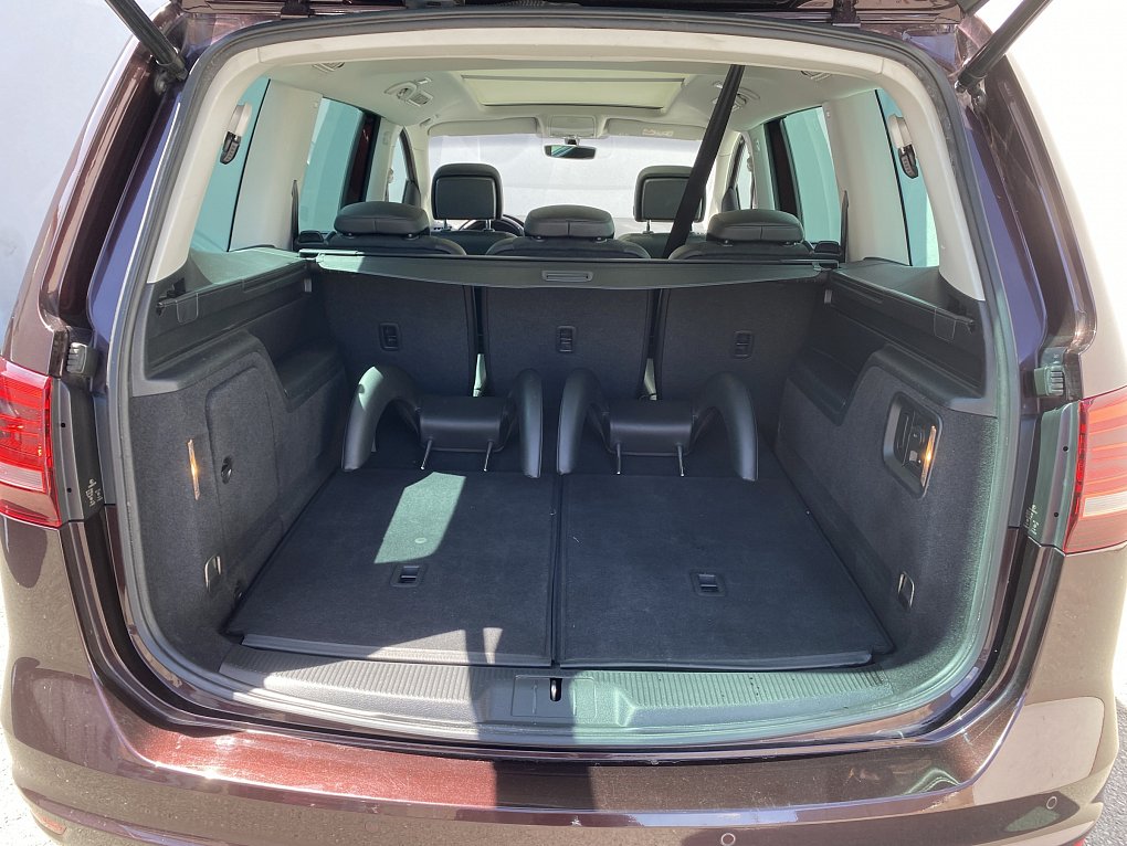 Volkswagen Sharan 2.0 TDi Highline