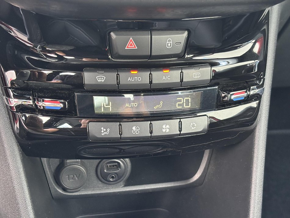 Peugeot 2008 1.2 PT Allure