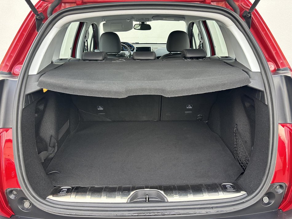 Peugeot 2008 1.2 PT Allure