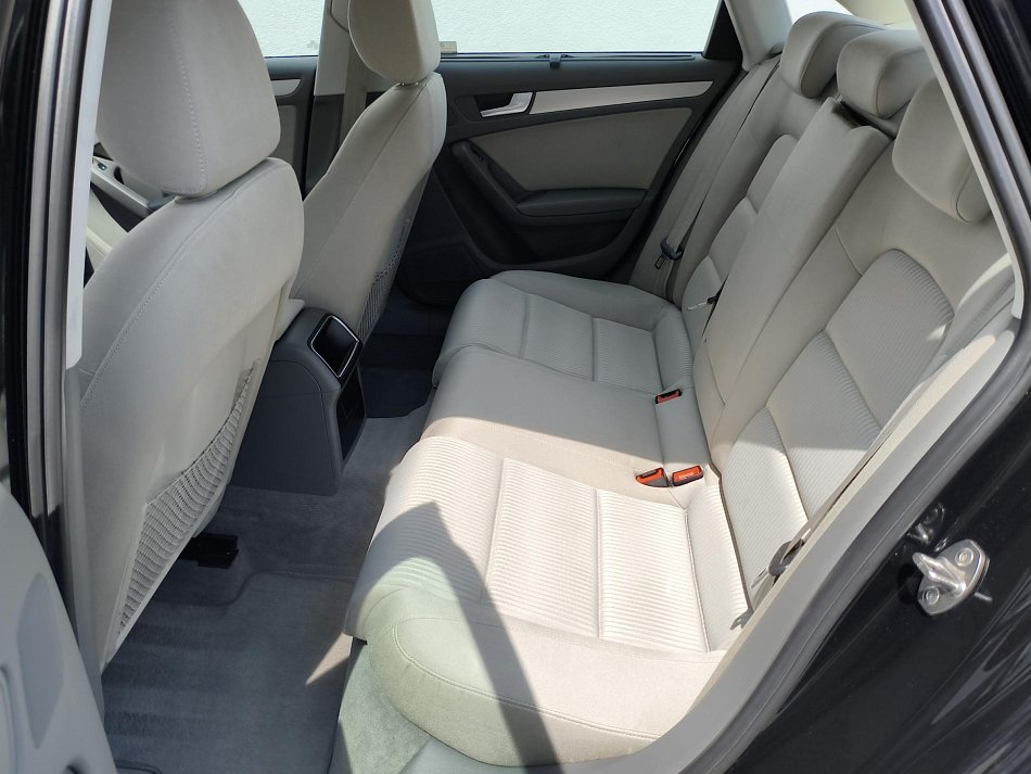 Audi A4 2.0 TDI 