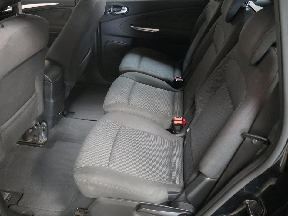 Ford S-MAX 2.0 TDCi 