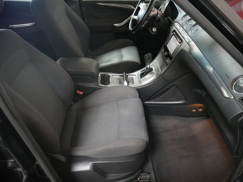 Ford S-MAX 2.0 TDCi 