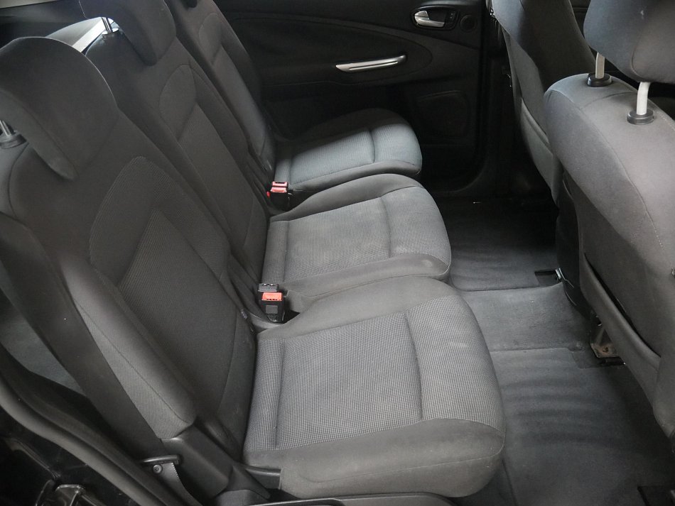 Ford S-MAX 2.0 TDCi 