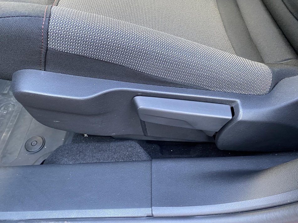 Citroën C4 Cactus 1.2 PT Shine