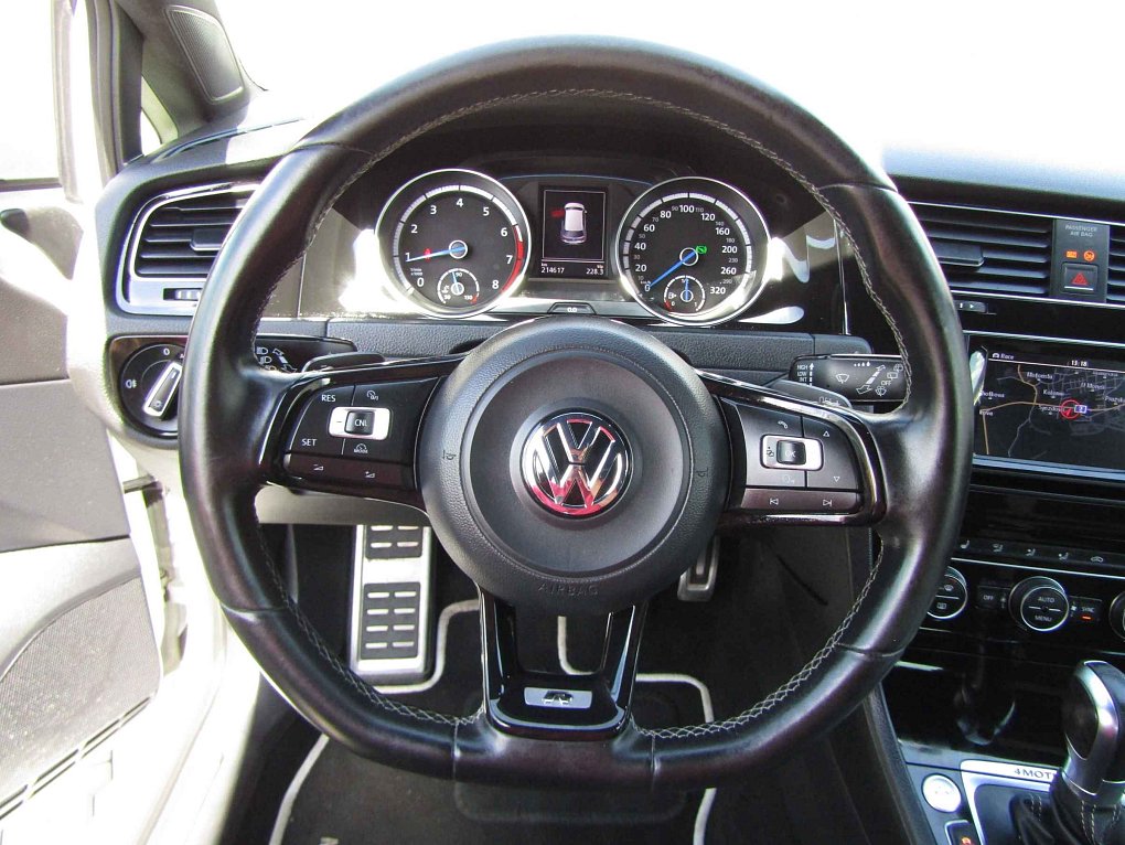 Volkswagen Golf 2.0 TSi  4x4