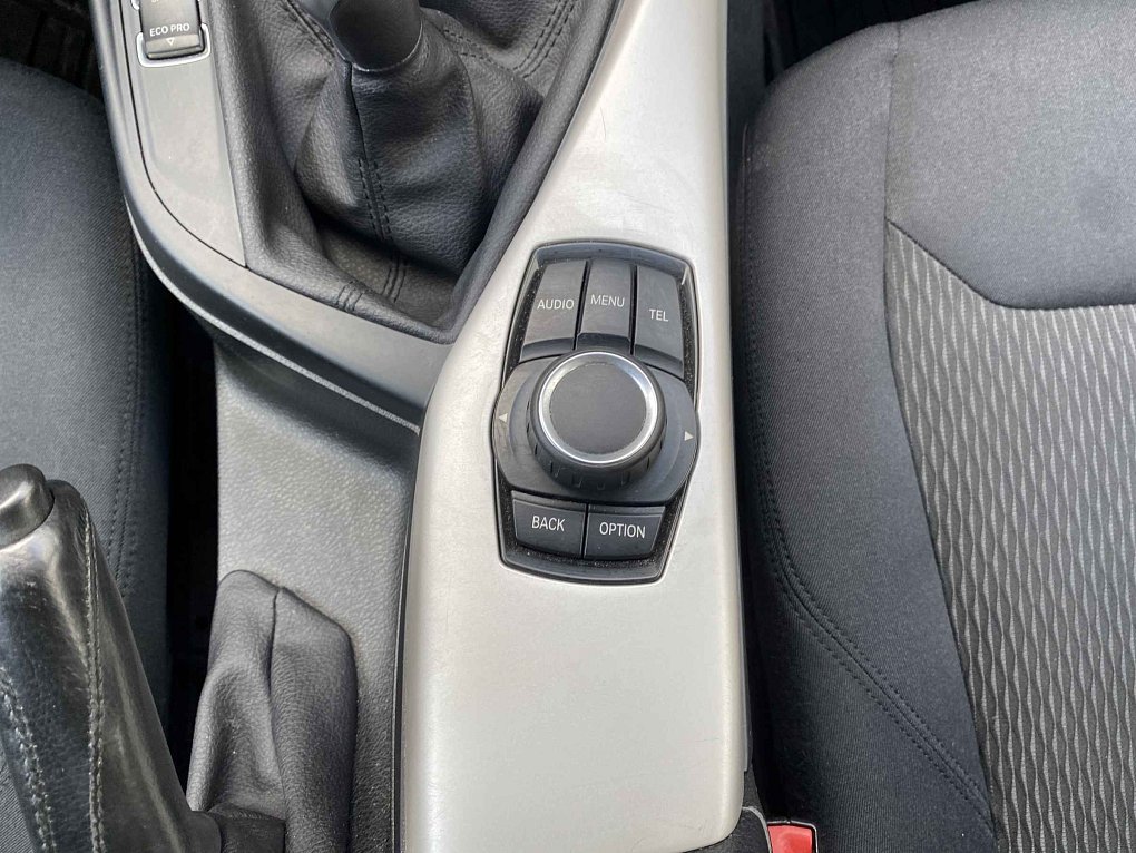 BMW Řada 1 1.6i  116i