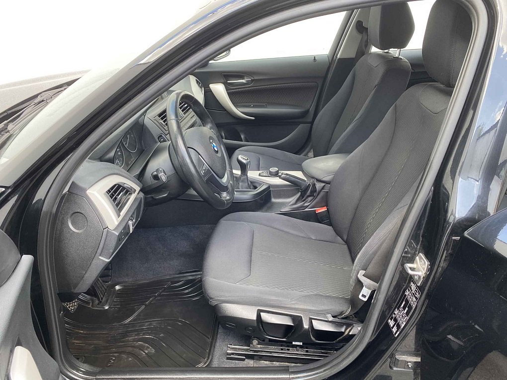BMW Řada 1 1.6i  116i