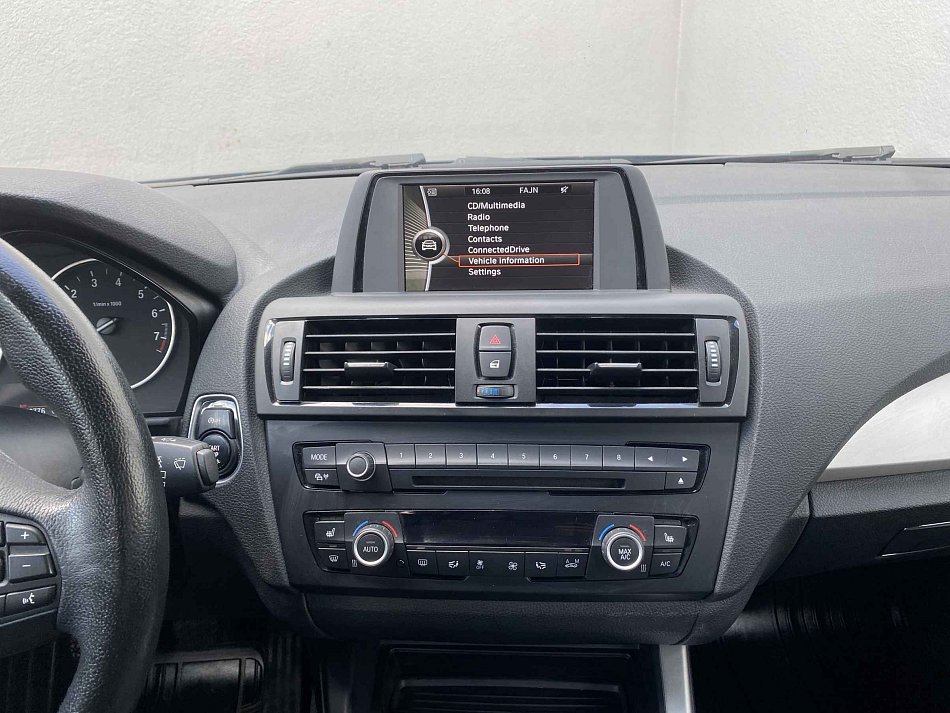 BMW Řada 1 1.6i  116i