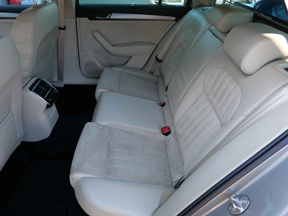 Škoda Superb III 2.0 TDi Style 4x4