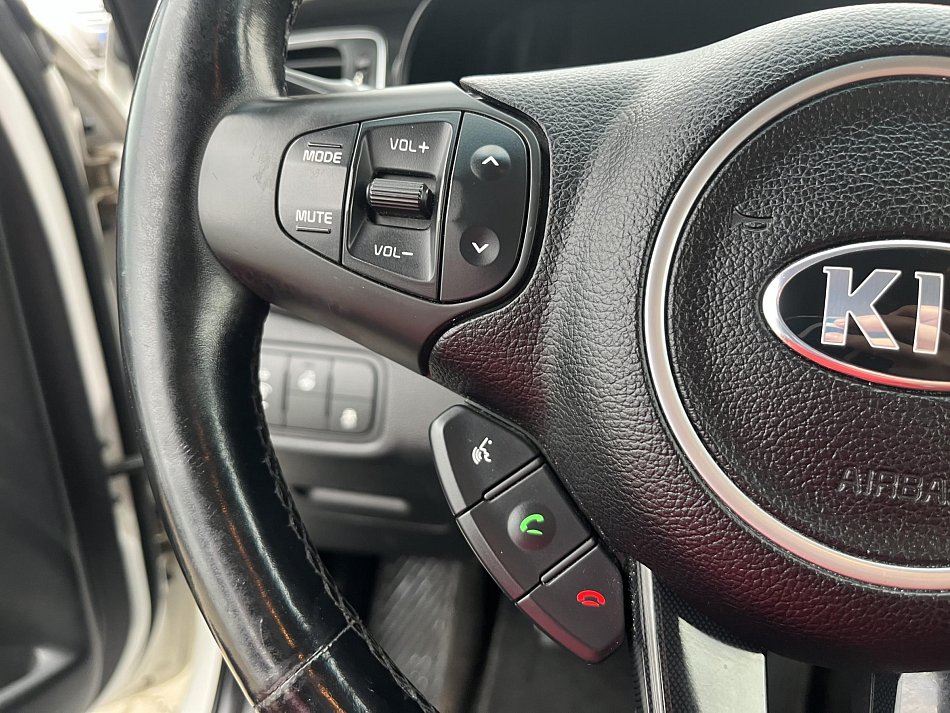 Kia Carens 1.6i  LPG