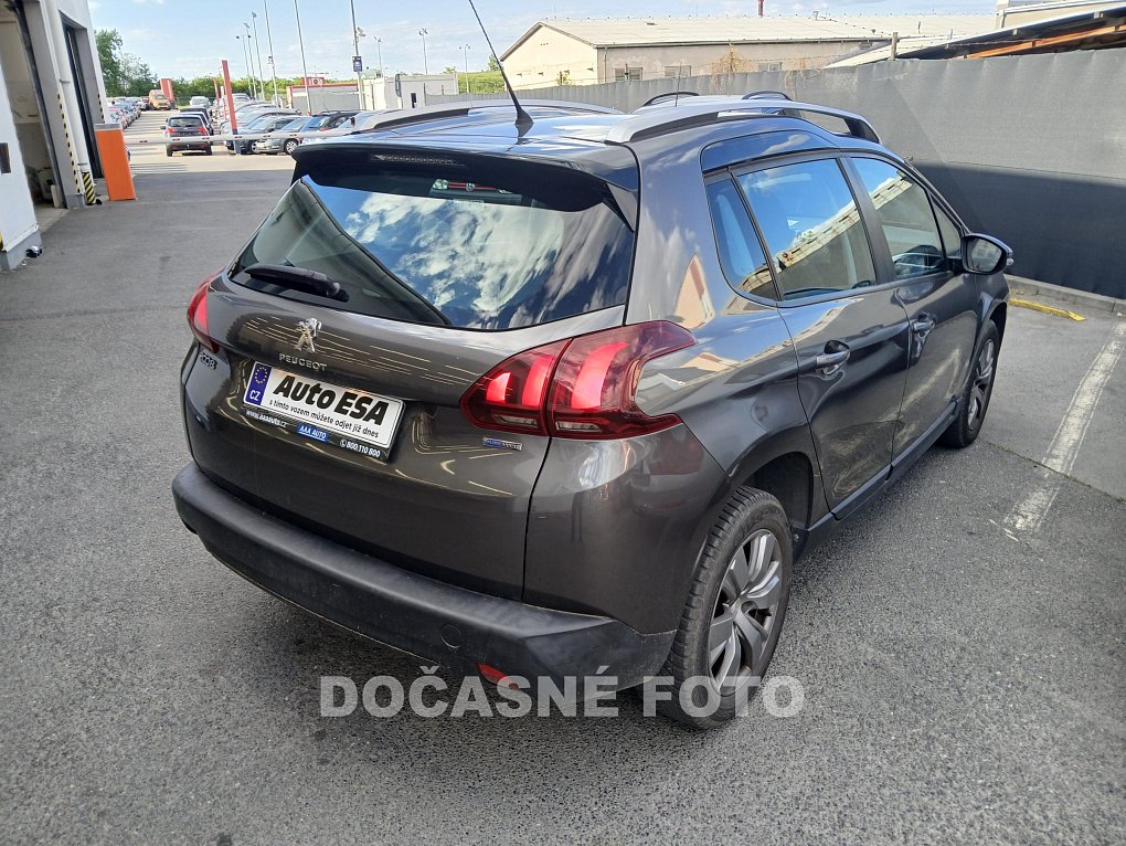 Peugeot 2008 1.2 