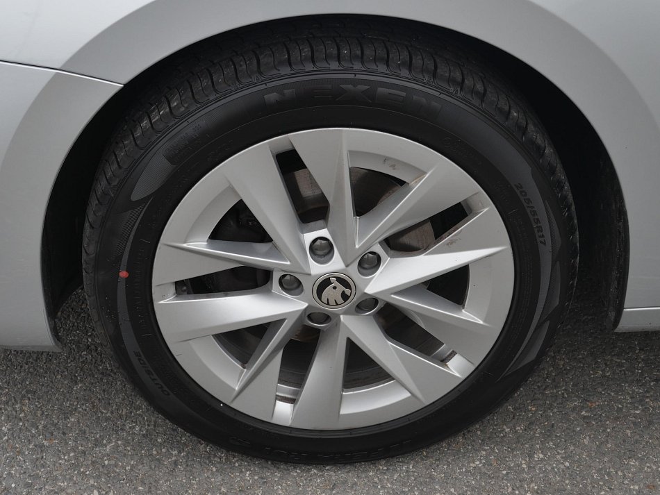 Škoda Octavia IV 2.0 TDi Style