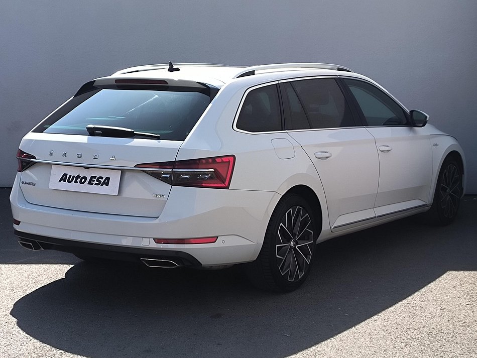 Škoda Superb III 2.0 TSi L&K 4X4