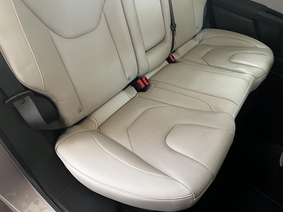 Ford Mondeo 2.0 TDCi 