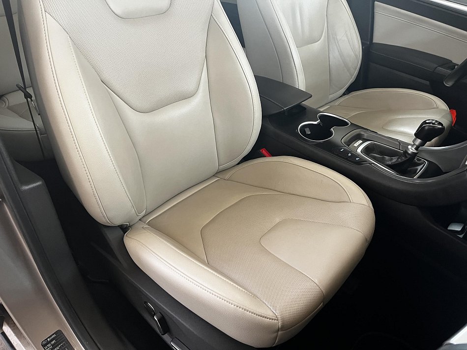 Ford Mondeo 2.0 TDCi 