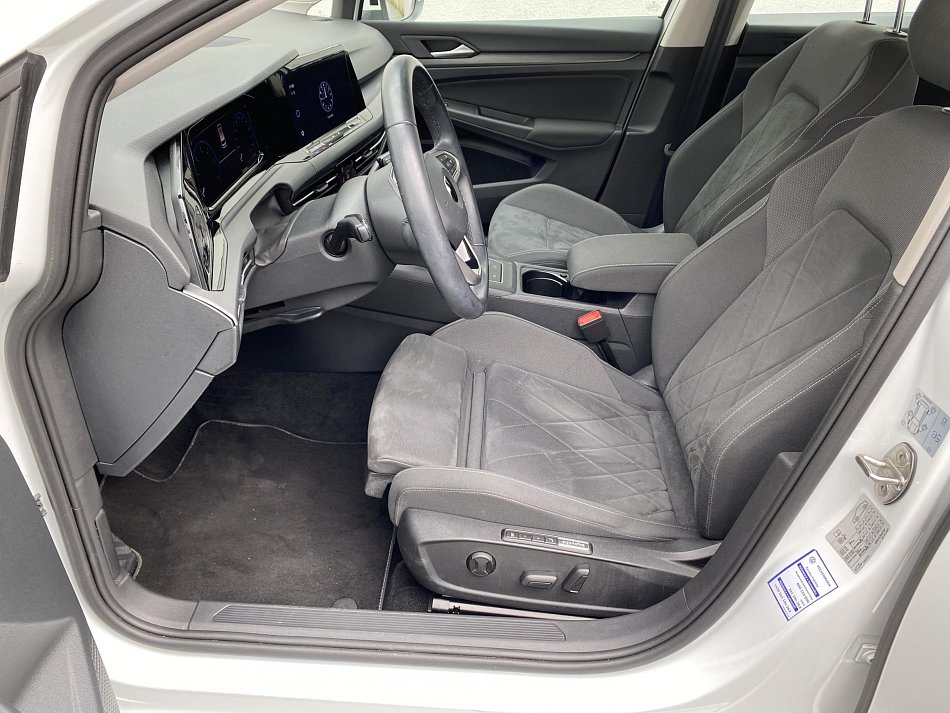 Volkswagen Golf 2.0 TDi Style
