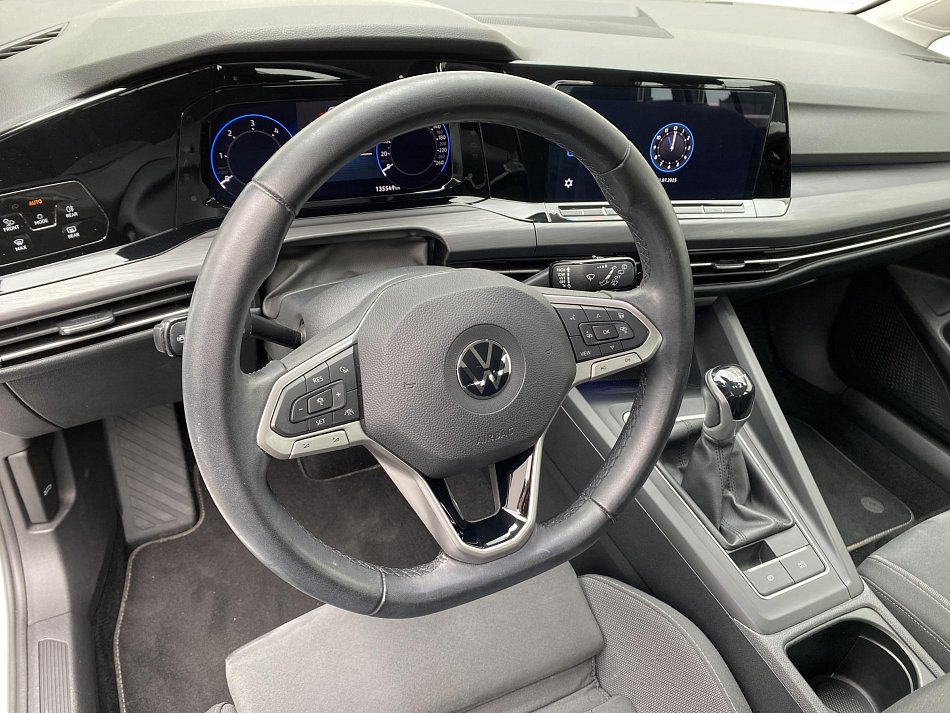 Volkswagen Golf 2.0 TDi Style