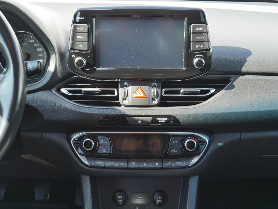 Hyundai I30 1.5 T-GDi Smart 48V